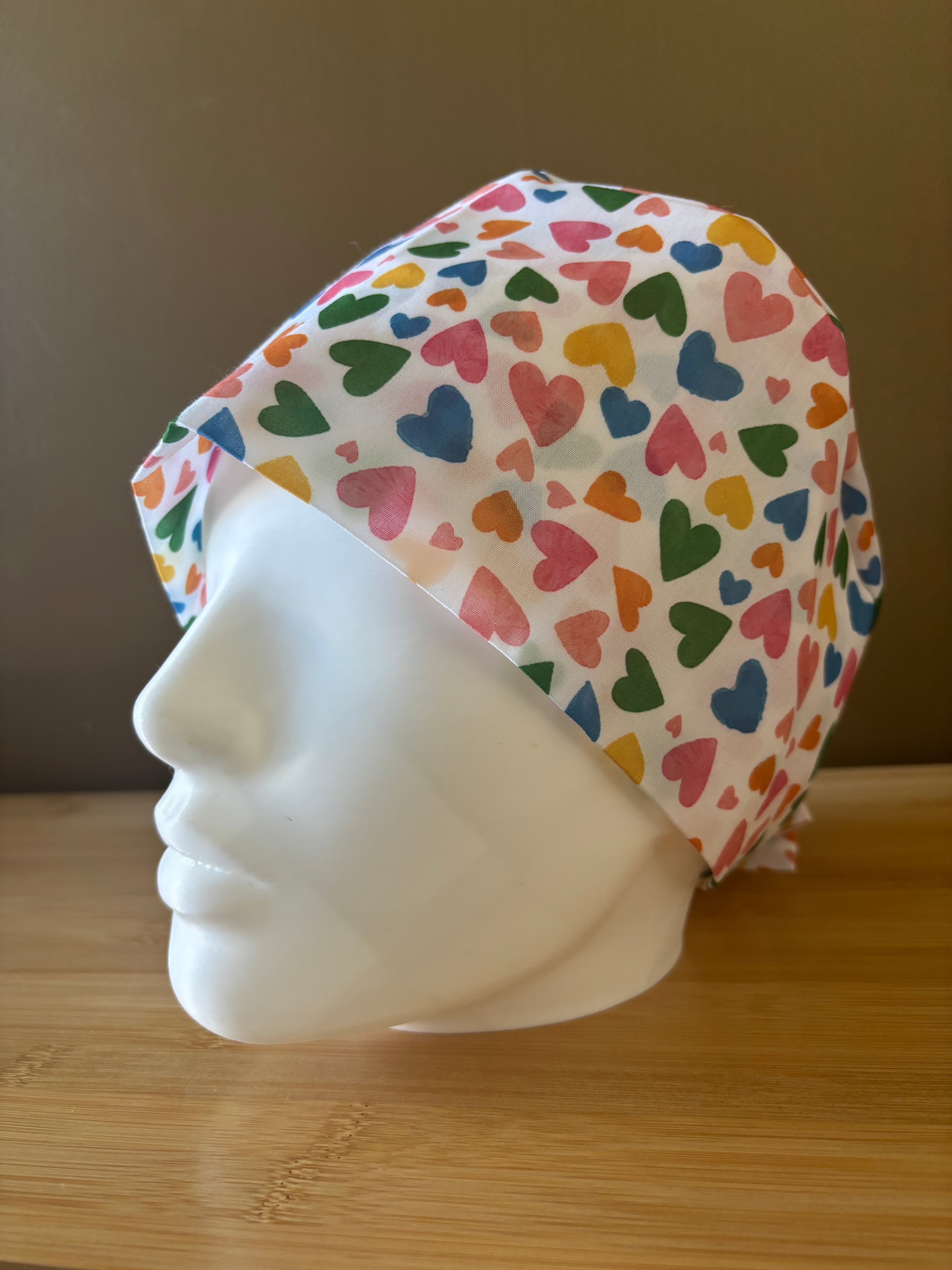 Calot cœurs multicolores